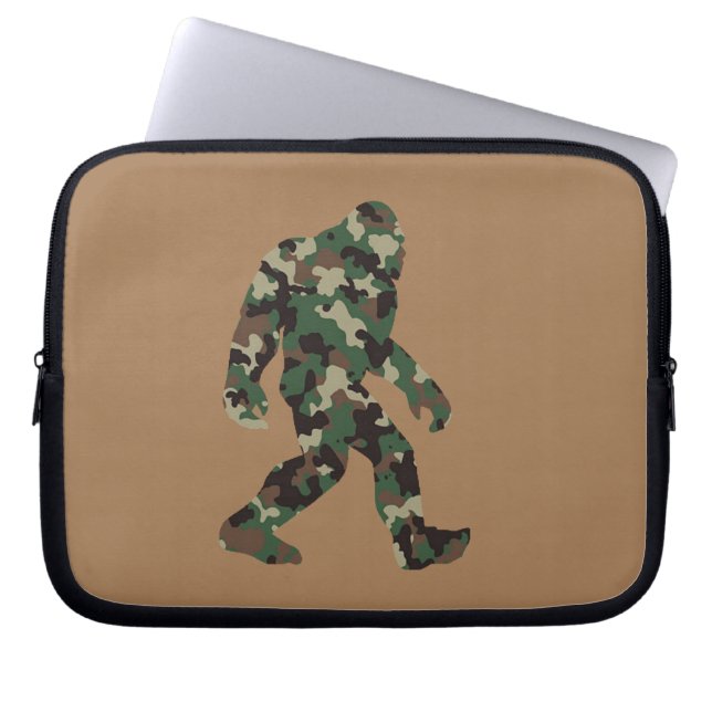 Capa Para Notebook Bigfoot Sasquatch Camuflagem (Frente)