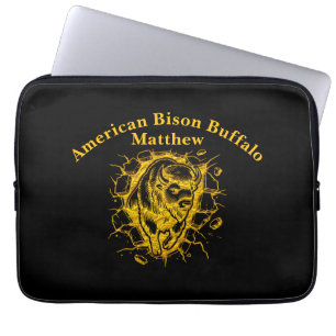 Capa Para Notebook Bison Bursting Through the Wall