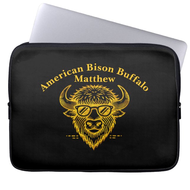 Capa Para Notebook Bison Vestindo óculos de sol com expressão Legal (Frente)