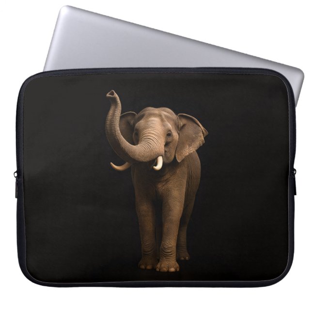 Capa Para Notebook Black 4 Luxe Laptop Sleeve, Mighty Elephant (Frente)