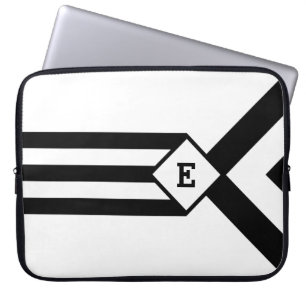 Capa Para Notebook Black Stripes e Chevrons com Monograma em Branco