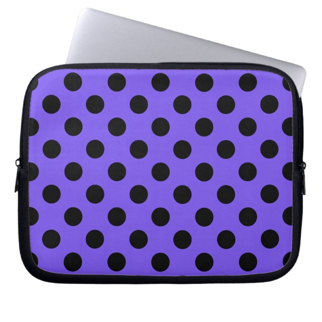 Capa Para Notebook Bolinhas negras no relincho (Frente)