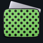 Capa Para Notebook Bolinhas pretas no verde limão<br><div class="desc">Bolinhas pretas no verde limão</div>