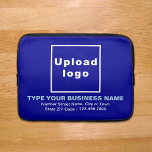 Capa Para Notebook Bolsa de laptop azul da Marca comercial<br><div class="desc">Bolsa de laptop personalizável que você usa para criar reconhecimento de nome de marca. O conteúdo é o logotipo da sua empresa, nome da empresa ou da empresa, endereço e número de telefone. O design é textos claros, azuis e brancos sobre fundo azul. Verifique a aparência após carregar o logotipo...</div>
