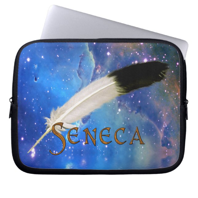 Capa Para Notebook Bolsa de laptop de Espaço de Nação e Penas SENECA (Frente)
