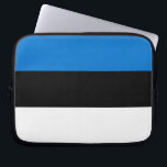 Capa Para Notebook Bolsa de laptop de Sinalizador da Estônia<br><div class="desc">Mostre o seu orgulho estoniano onde quer que vá com esta bolsa de laptop na moda com a bandeira corajosa e bela da Estônia! Concebida para combinar o espírito nacional com a prática quotidiana, esta bolsa de laptop apresenta orgulhosamente as icônicas riscas azuis, negras e brancas da bandeira estônia. Quer...</div>