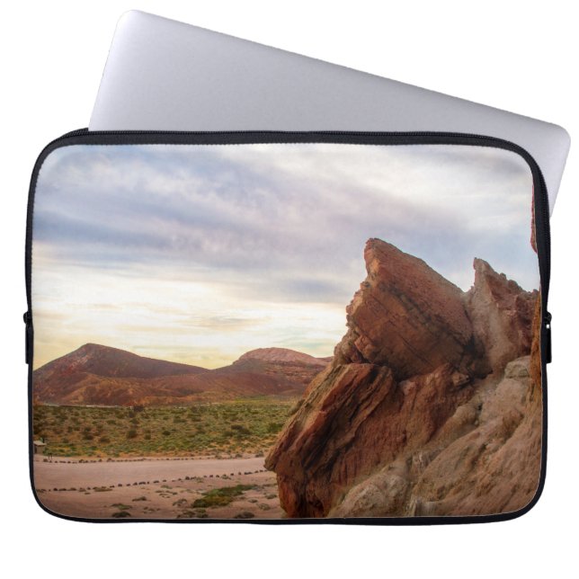 Capa Para Notebook Bolsa para Laptop Desert Rock | Design do Sudoeste (Frente)