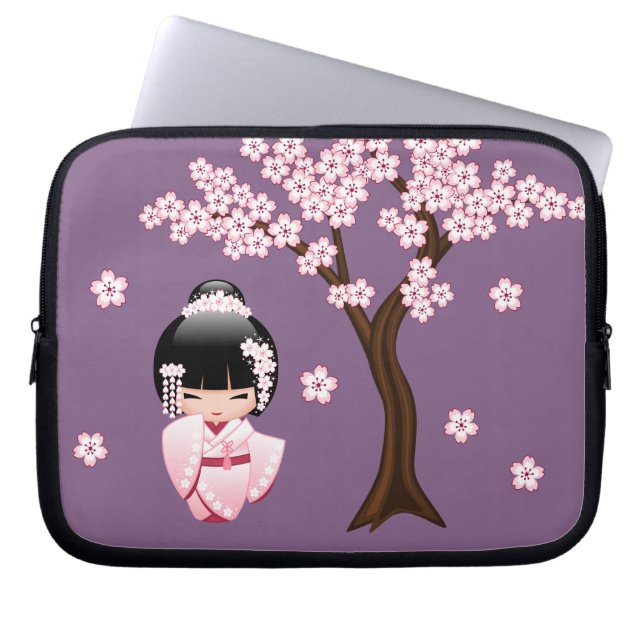Capa Para Notebook Boneca White Kimono Kokeshi - Garota Gisha Bonita (Frente)