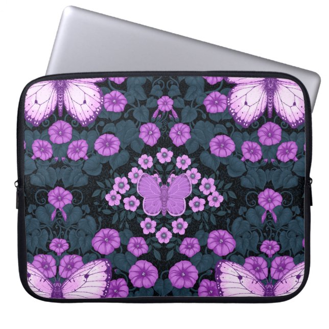 Capa Para Notebook Borboletas e simetria das flores, violeta e azul (Frente)
