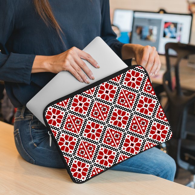 Capa Para Notebook Bordado Étnico Eslavo, Tradicional Balcânico (Criador carregado)