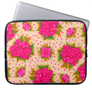 Capa Para Notebook Buquês de rosas roxas sobre fundo rosa pálido