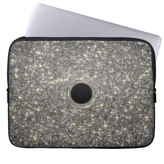 Capa Para Notebook Buraco Negro Supermassivo No Meio De Uma Galáxia. (Frente)