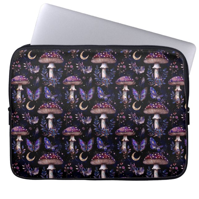 Capa Para Notebook Butterfly Mushroom Floral Dark Whimsical Pattern (Frente)