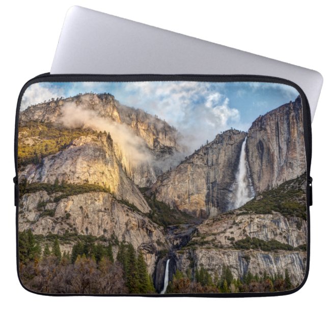 Capa Para Notebook Cachoeira de Yosemite cênica, Califórnia (Frente)