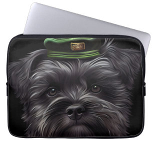 Capa Para Notebook Cachorro affenpinscher na Rua.