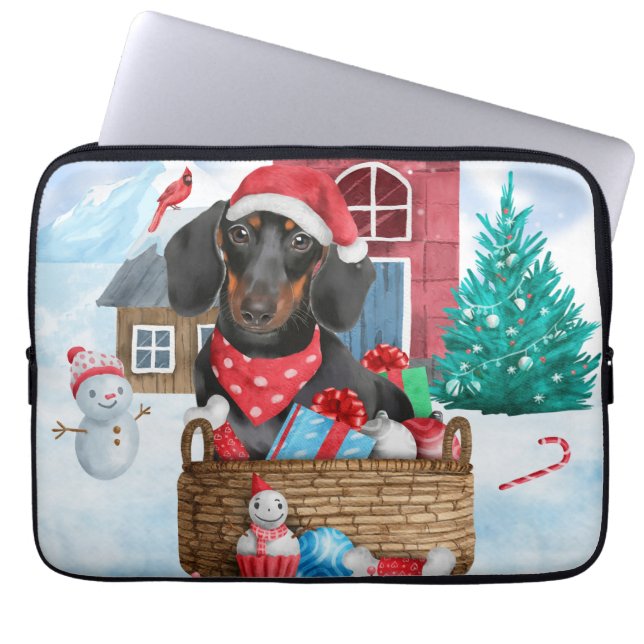Capa Para Notebook Cachorro Dachshund na casa de Natal na neve (Frente)