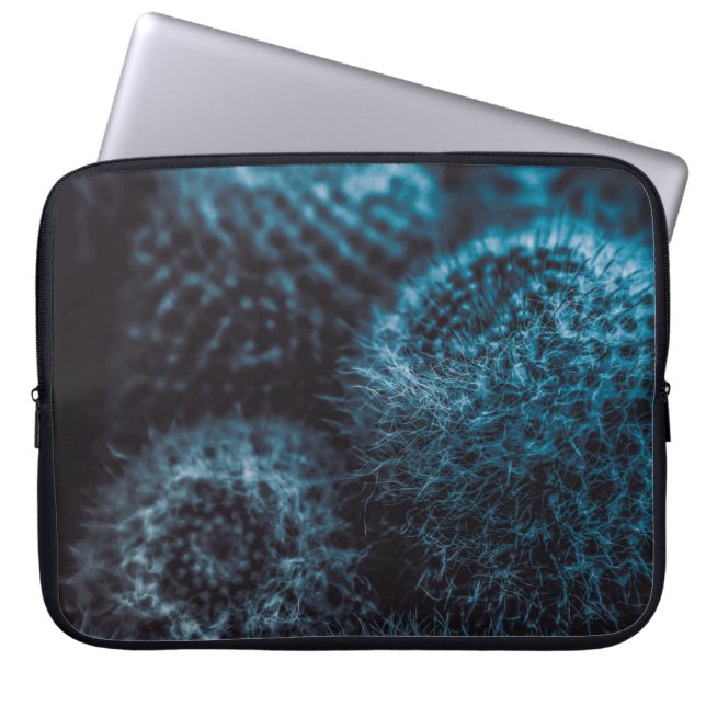 Capa Para Notebook Cacto Escuro (Frente)