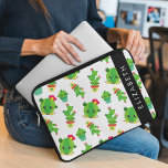 Capa Para Notebook Cactus Bonito, Padrão De Cactus, Suculente, Seu No<br><div class="desc">Um padrão bonito,  divertido e adorável com cactos verdes. Presente moderno e moderno,  perfeito para o amante do cacto na sua vida. Personalize adicionando o seu nome,  apelido,  monograma ou iniciais.</div>