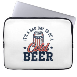 Capa Para Notebook Camisa Vetorial Vintage de Cerveja Fria Patriótica