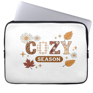 Capa Para Notebook Camiseta Oversized da Temporada Aconchegante