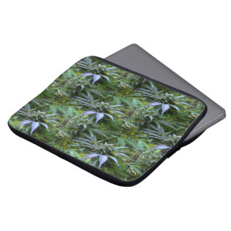 Capa Para Notebook Campo de Flor.....