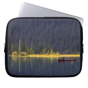 Capa Para Notebook Canadá, Alberta, Parque Nacional Baniff. Dois meni
