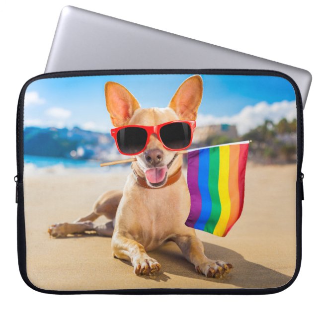 Capa Para Notebook Cão Chihuahua na praia (Frente)
