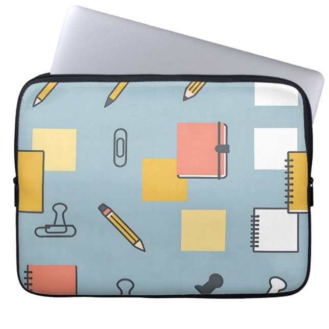 Capa Para Notebook Caos de Material de Escritório Lápis Cadernos Nota (Frente)