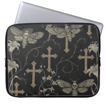 Capinha de Laptop com Mariposa e Cruz Gótica