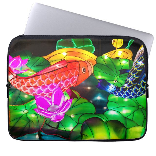 Capa Para Notebook Carpa Iluminada (Frente)