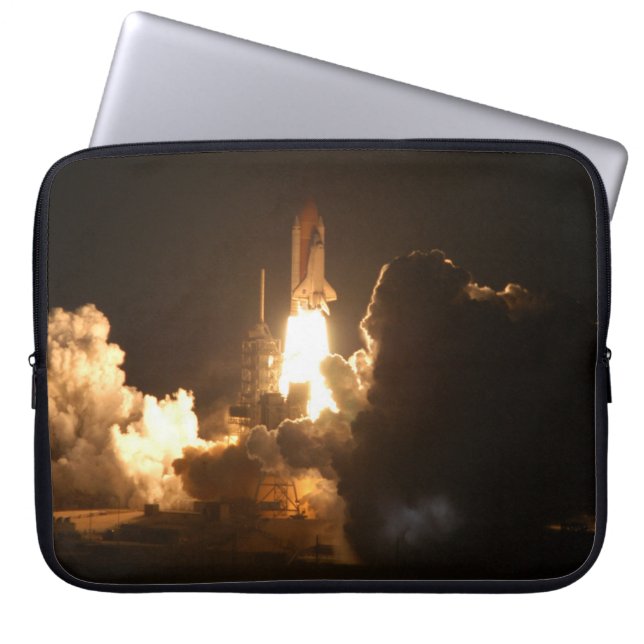 Capa Para Notebook Carro espacial Terra nave espacial Noite Canva (Frente)