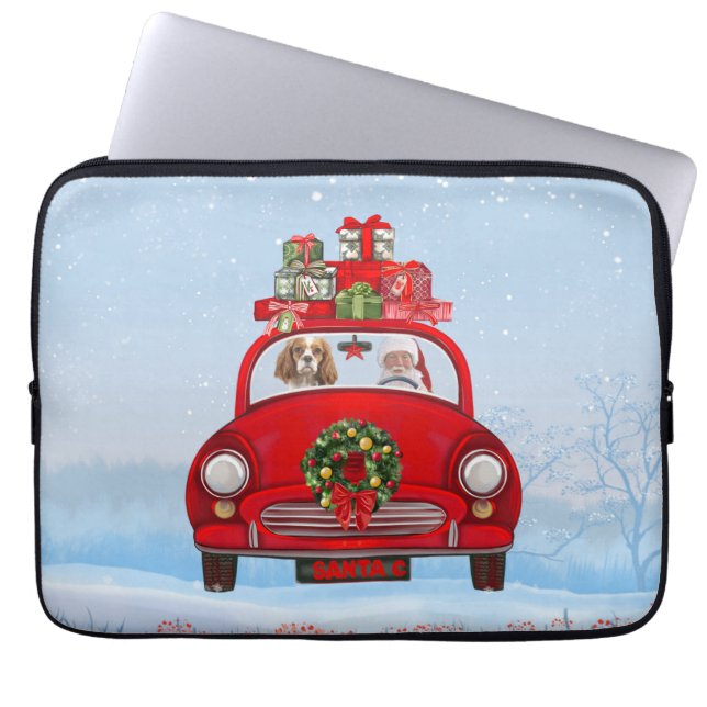 Capa Para Notebook Cavalier King Dog Em Carro Com Papai Noel (Frente)