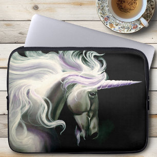 Capa Para Notebook Cavalo Branco Elegante com Crina Fluindo Fantasia 