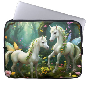 Capa Para Notebook Cavalos De Fantasia Branca No Jardim Mágico,
