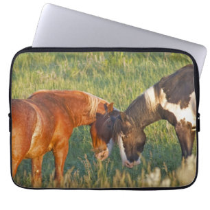 Capa Para Notebook Cavalos Selvagens no Parque Nacional Theodore Roos