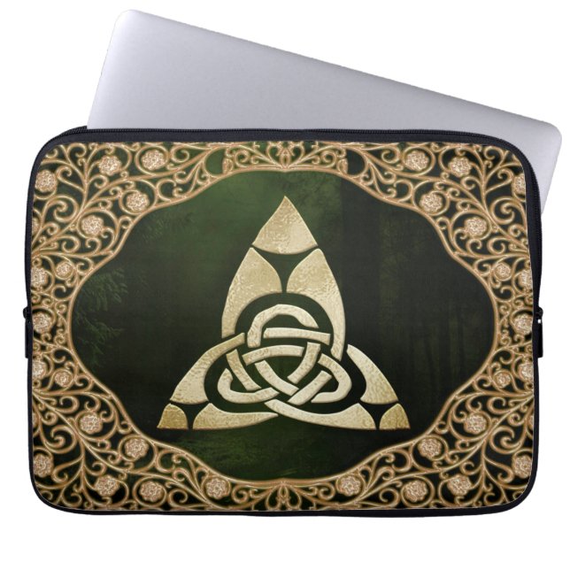 Capa Para Notebook Celtic Trinity Knot on Forest Shadows (Frente)