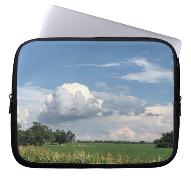 Capa Para Notebook Céu Nublado (Frente)