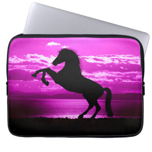 Capa Para Notebook Céu Roxo Negro e Água