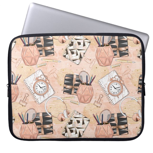Capa Para Notebook Chefe Garota – Estilosa e Empoderadora (Frente)