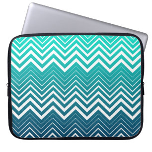 Capa Para Notebook Chevron Zigzag Branco E Fundo Verde Azul