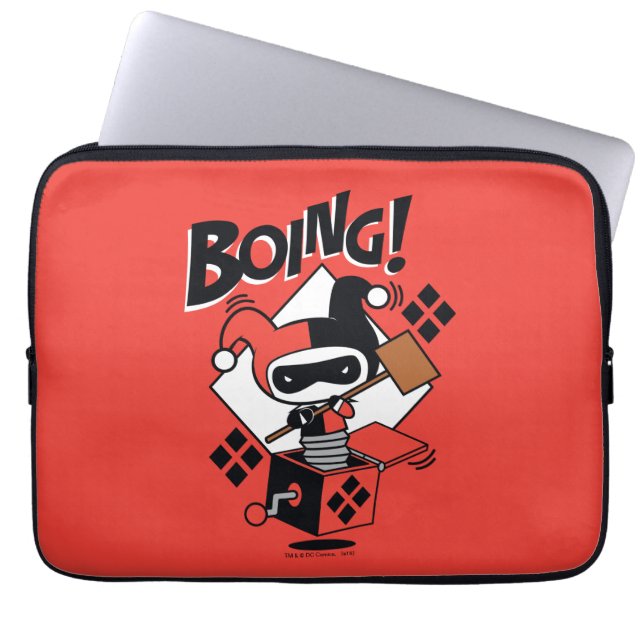 Capa Para Notebook Chibi Harley-Quinn-In-A-Box Com Martelo (Frente)