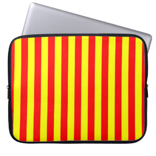Capa Para Notebook china quirguistão espanha bandeira listras vermelh