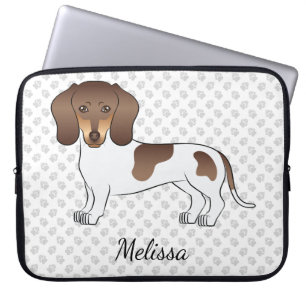 Capa Para Notebook Chocolate & Tan Pied Hair Curto Dachshund & Name