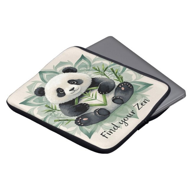 Capa Para Notebook Chubby panda sentado num lótus possifica Zen (Frente Topo)