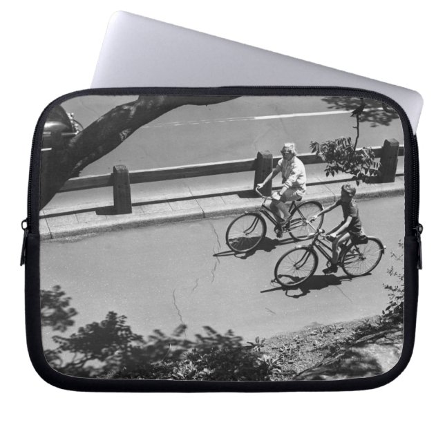 Capa Para Notebook Ciclismo do homem e do menino (Frente)