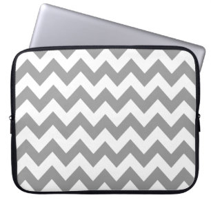 Capa Para Notebook Cinza Bold Chevron
