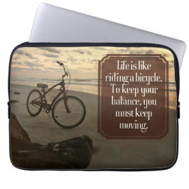 Capa Para Notebook Citação Inspiracional "Andando uma bicicleta"