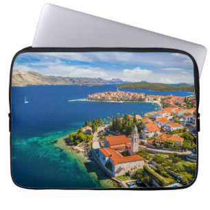 Capa Para Notebook Coastline Korcula Town, Korcula Island, Croácia