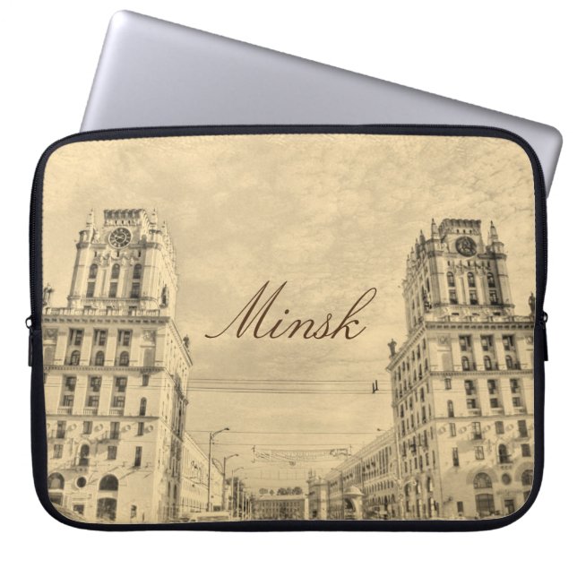 Capa Para Notebook Cobrir de Bolsa de laptop da Arquitetura de Minsk  (Frente)