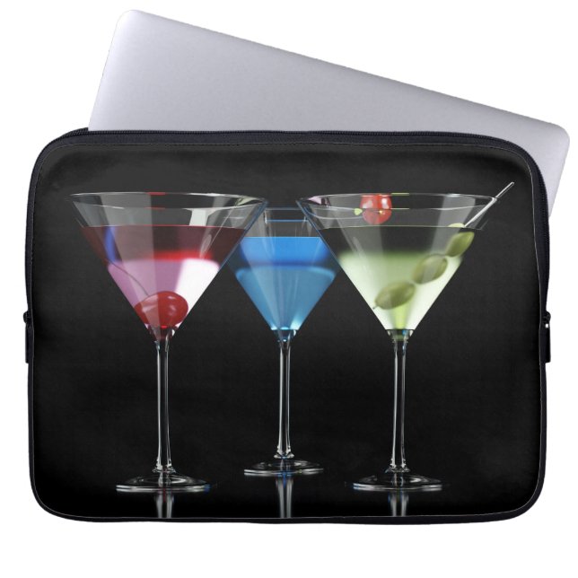 Capa Para Notebook Cocktails diferentes em copos de martini em preto (Frente)